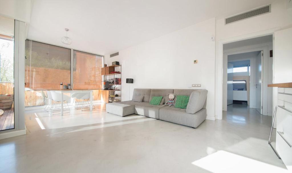 סנט אדריה דה בסוס Magnificent Apartment Close To The Beach מראה חיצוני תמונה