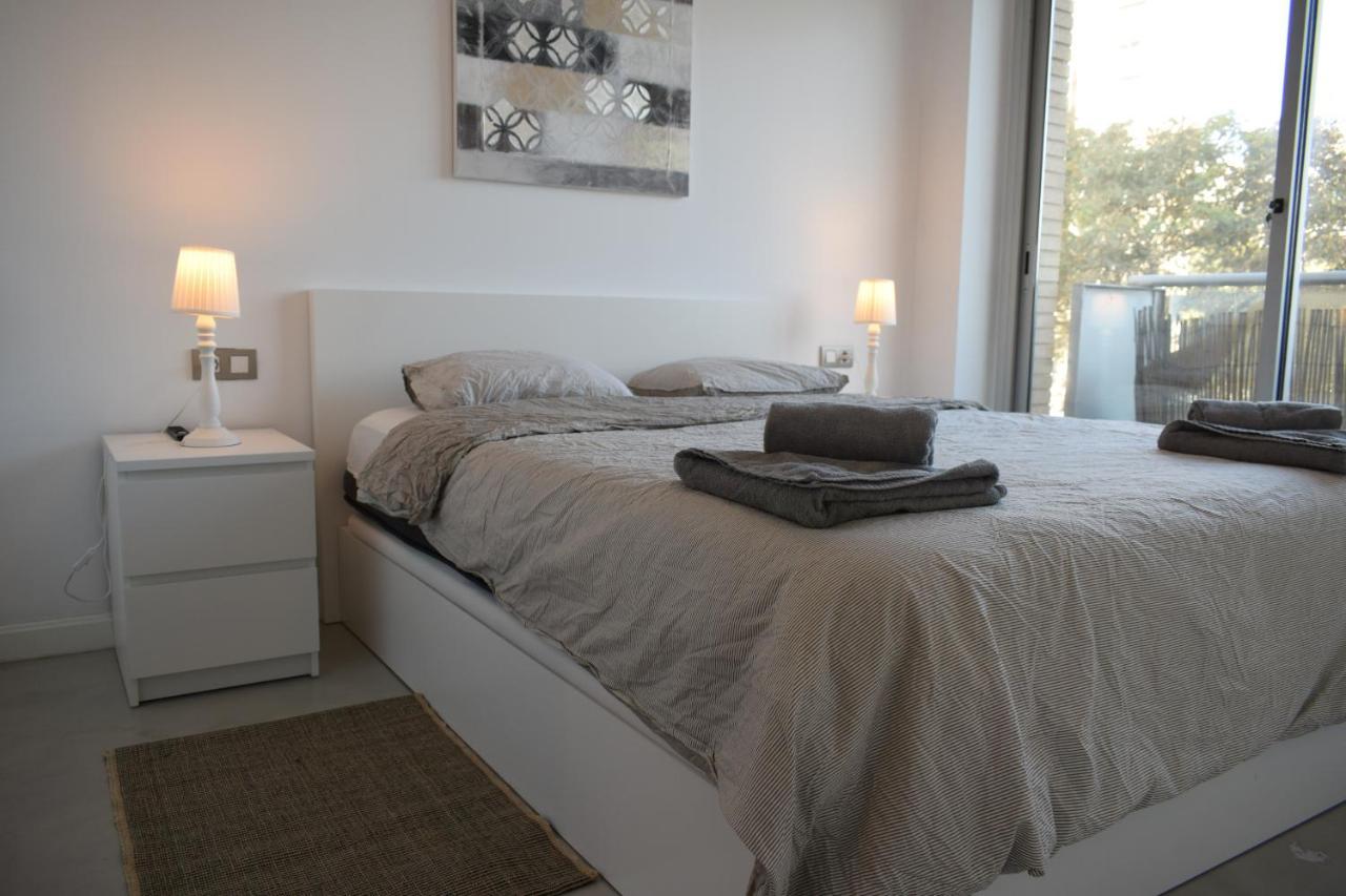 סנט אדריה דה בסוס Magnificent Apartment Close To The Beach מראה חיצוני תמונה